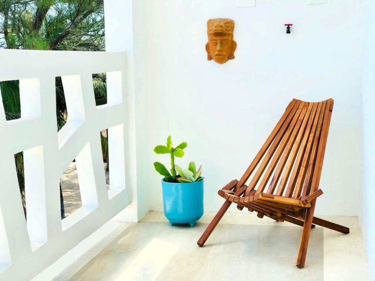 Playa 55 Beach Escape - Adults Only Guesthouse Celestun Εξωτερικό φωτογραφία